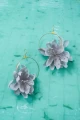 16-Kolczyki-kola-jedwabne-kwiaty-Lilly-Cloud-Grey-silk-flowers-hoops-Earrings-299pln