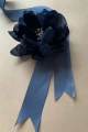 8-jedwabny-kwiat-granatowy-broszka-decolove-silk-flower-pin.jpg