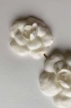 7a-jedwabna-kwiatowa-spinka-Decolove-camellia-silk-flower-bobby-pins.jpg