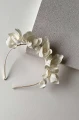 14a-jedwabna-kwiatowa-tiara-Decolove-gardenia-silk-flower-headband.jpg