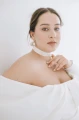 opaska-z-perłami-chocker-Decolove-isadora-pearl-headband.jpg