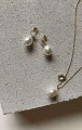 17b-wisiorek-z-perłami-Decolove-isadora-pearl-necklace.jpg