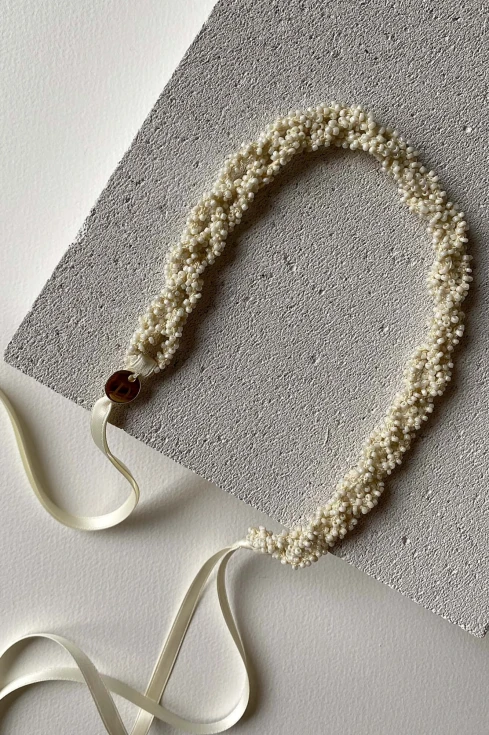 25-opaska-koralikow-Decolove-mae-beaded-headband.jpg
