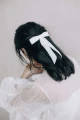 38b-aksamitna-kokarda-spinka-Decolove-clara-velvet-pearl-barrette.jpg
