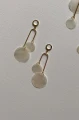 31a-kolczyki-z-macicy-perlowej-Decolove-baby-gilda-mother-of-pearl-earrings.jpg