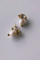 29-kolczyki-z-perel-i-krysztalow-decolove-crystalp-clara-studs.jpg