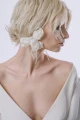 6-kolczyki-z-kwiatami-Decolove-silk-orchid-earrings.jpg