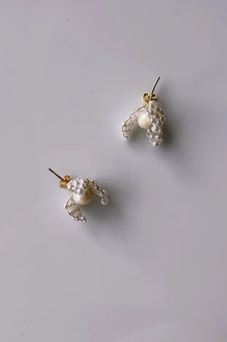 Kolczyki Pearl Bell Studs
